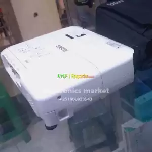 EPSON ProjectorModel name:  EB-x31Hardware interface: VGA, USB, HDMILamp Life  Expectancy Price in Ethiopia